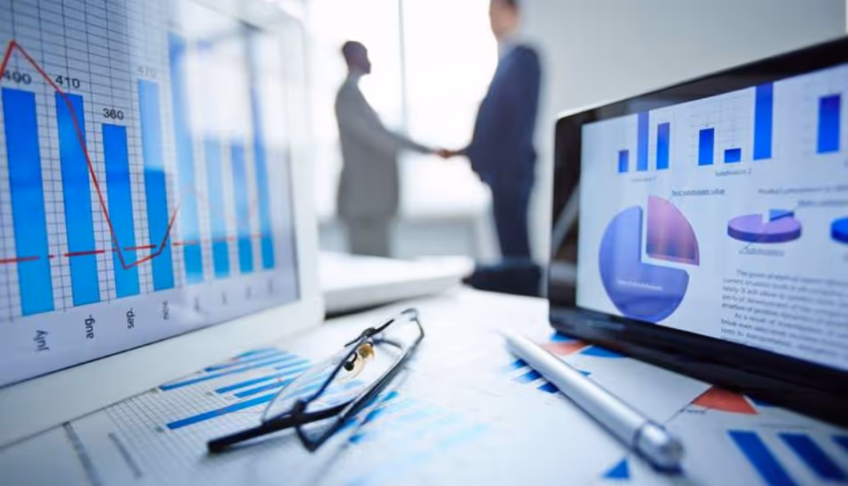 data-analytics-vs-data-analysis